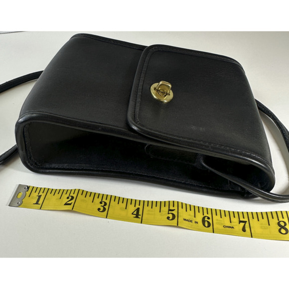 Vintage Coach Black Leather Scooter Flap Turnlock Closure Crossbody Bag 9893 - Picture 11 of 16